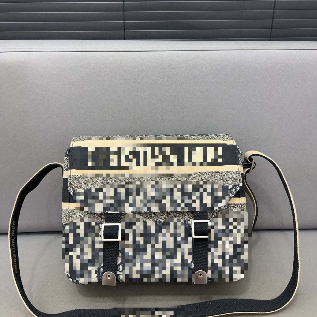 ADORE PRINT BEIGE BAG